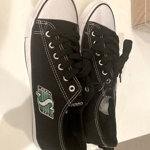 Saskatchewan roughriders shoes. Mens size 9